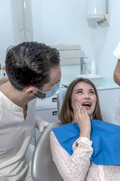 Best Emergency Dental Extractions in Birngham, MI