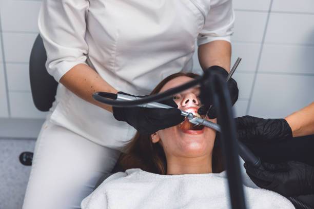 Best Emergency Root Canal Treatment in Birngham, MI